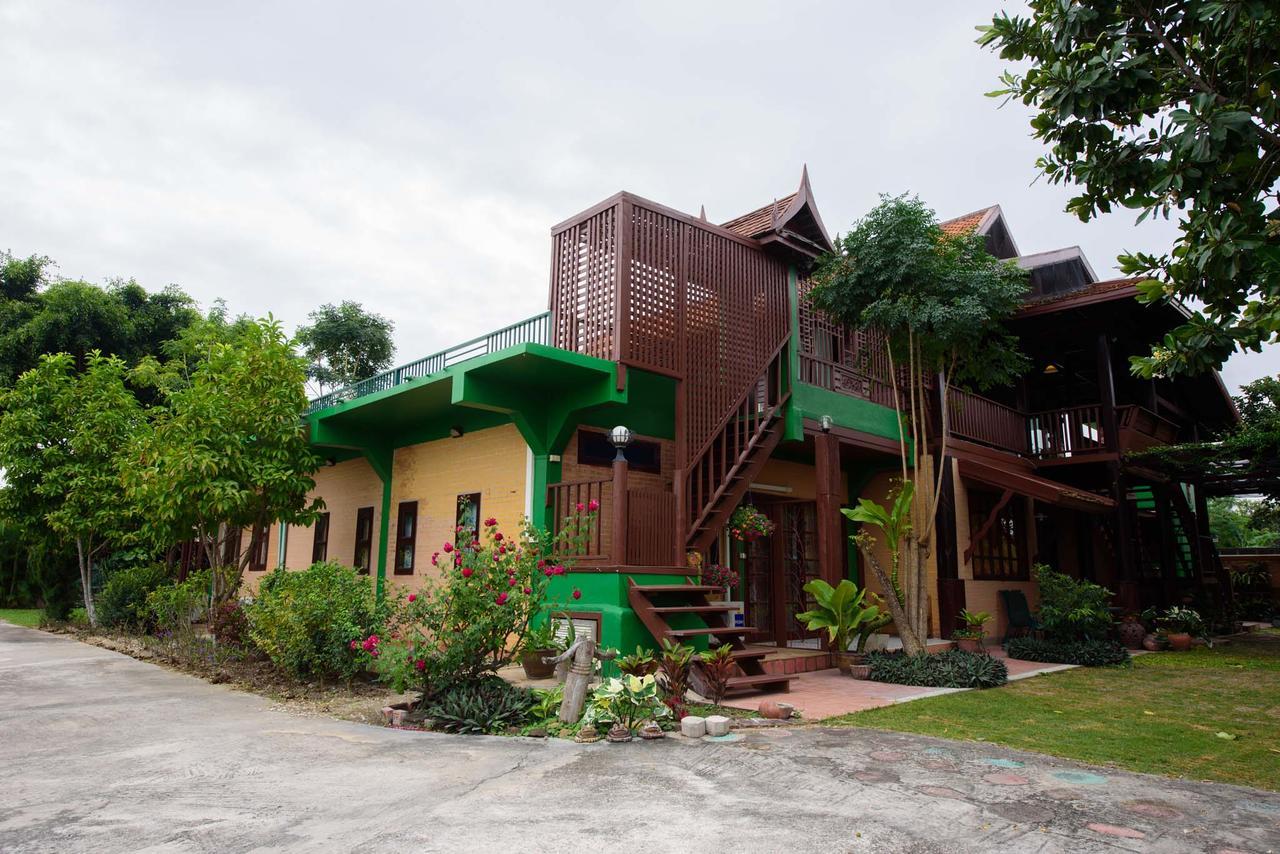 Ruen Khaoyai Hotell Pak Chong Eksteriør bilde